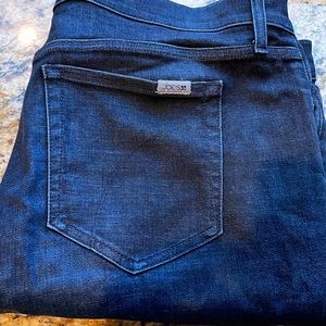 Dark blue Joe’s jeans